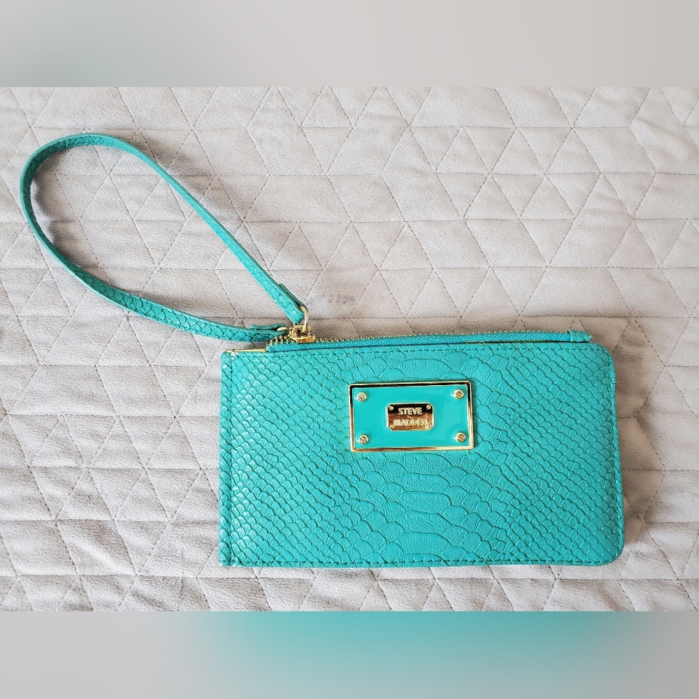Steve Madden Wristlet Purse Faux Leather Tiffany blue Zip Top Pocket Loop Strap